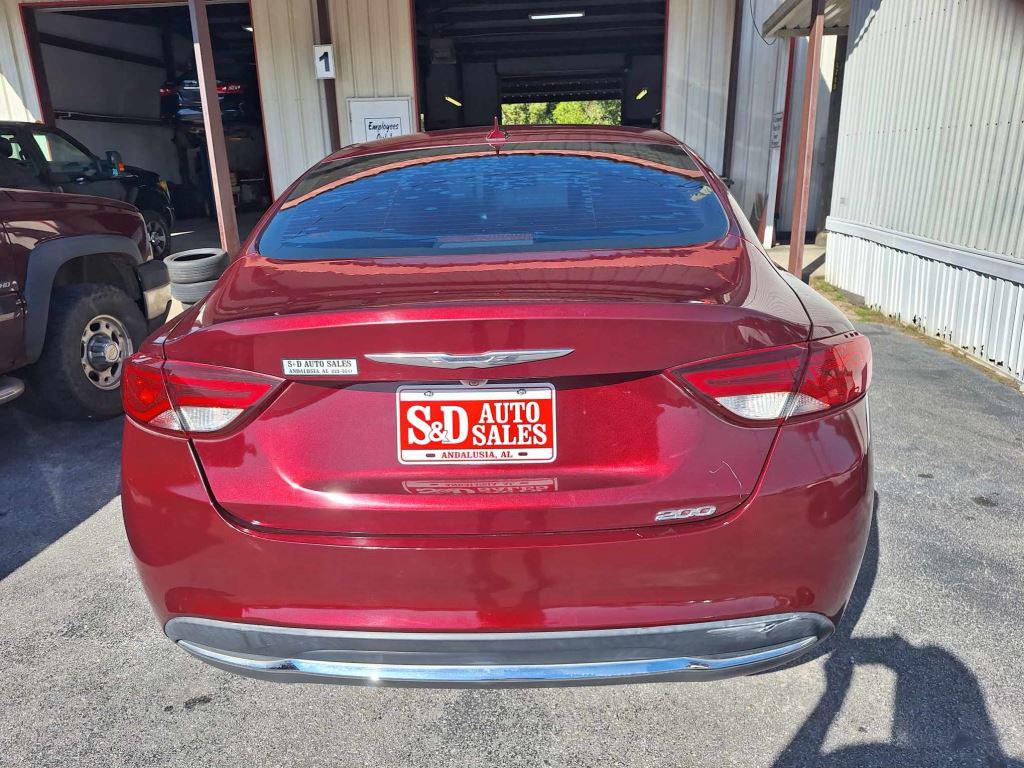 2015 Chrysler 200